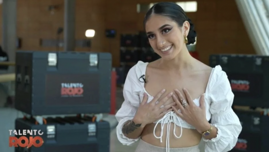 Antonella Henríquez, hija de Ruperto, presentó aplaudida rutina de circo en “Talento Rojo”