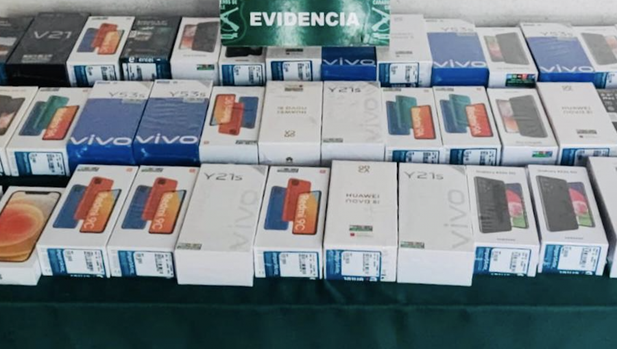 Tres antisociales que robaron celulares y relojes inteligentes desde tienda en San Felipe fueron detenidos en Chicureo