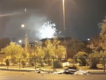Innumerables disparos y lanzamiento de fuegos artificiales en velorio de alto riesgo que era monitoreado por Carabineros en Lo Espejo