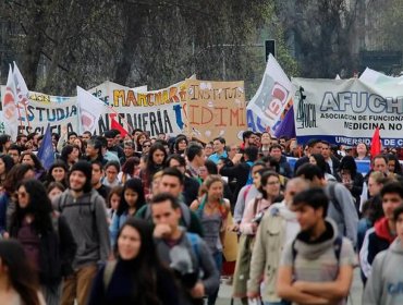 Confech convocó a primera manifestación bajo el Gobierno del presidente Boric: piden aumento en beca de alimentación
