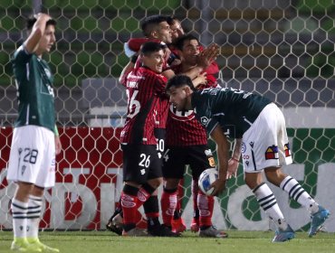 A S. Wanderers no le cobraron un gol legítimo y sigue sin ganar tras caer con Rangers en Primera B