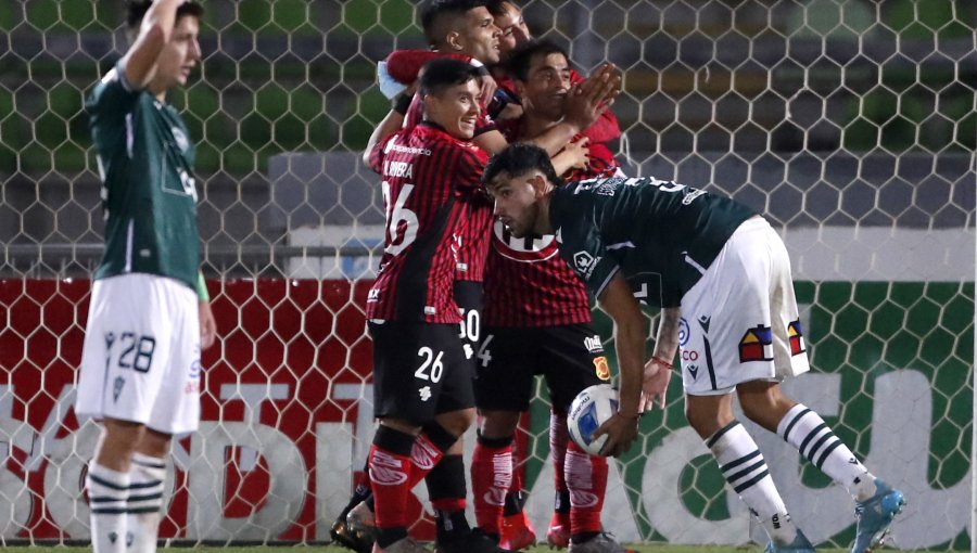 A S. Wanderers no le cobraron un gol legítimo y sigue sin ganar tras caer con Rangers en Primera B