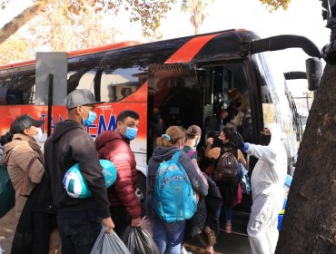 29 inmigrantes irregulares fueron descubiertos al interior de un bus en La Cruz