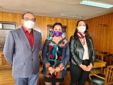 Gabinete regional a cuenta gotas en Valparaíso: Delegada anuncia a titulares de Educación y Salud, y pide "calma" con el resto de los seremis