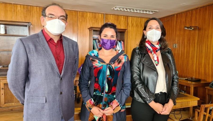 Gabinete regional a cuenta gotas en Valparaíso: Delegada anuncia a titulares de Educación y Salud, y pide "calma" con el resto de los seremis