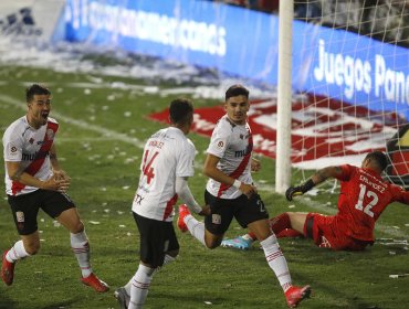 Curicó consiguió un agónico empate ante una U que suma cuatro partidos sin ganar