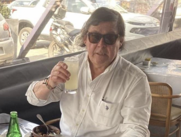 Emeterio Ureta llamó la atención con particular llamado: “Busco señorita que me quiera amar, de 18 años a 55”