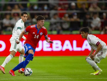 Malas noticias para la Roja: Pablo Parra salió por lesión en empate del Puebla