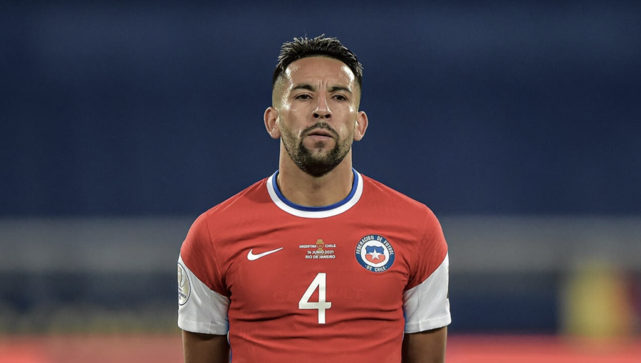 Mauricio “Huaso” Isla sorprende con radical cambio de look