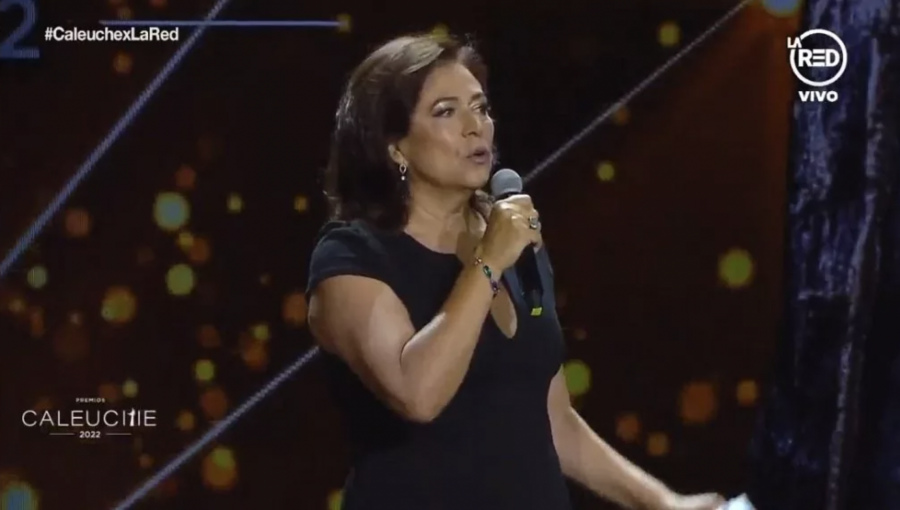 Esperanza Silva realizó emotivo discurso en el inicio de los Premios Caleuche: “Durante la pandemia fuimos abandonados por el Estado”