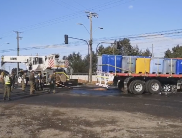 Choque frontal entre un automóvil y un camión deja un muerto y un herido grave en ruta Coronel - San Pedro