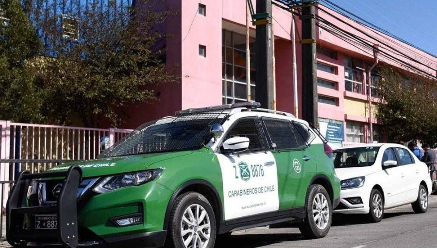 Decretan prisión preventiva para apoderada que apuñaló a un profesor del Liceo Comercial de Talcahuano