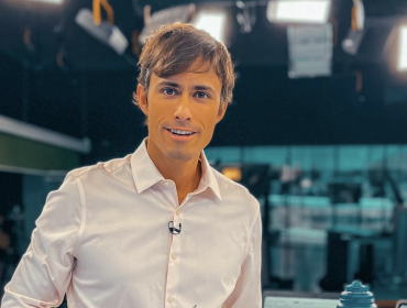 Roberto Cox anuncia que dejará la conducción de “Chilevisión Noticias Tarde”: “Intenté dar lo mejor”