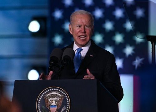 Por qué Biden cruzó una peligrosa línea al comentar que Putin "no puede seguir en el poder"