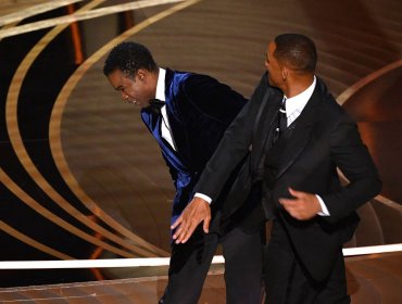 Escándalo en los Oscar: Will Smith golpea a Chris Rock luego que hiciera una broma sobre su esposa