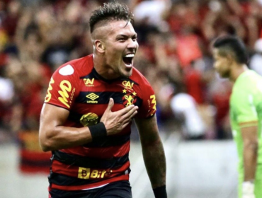 Javier Parraguez fue nuevamente la gran figura en triunfo del Sport Recife de Brasil