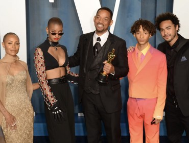 Jaden Smith le envía su apoyo a su padre, luego de que Will Smith le pegara sobre el escenario a Chris Rock