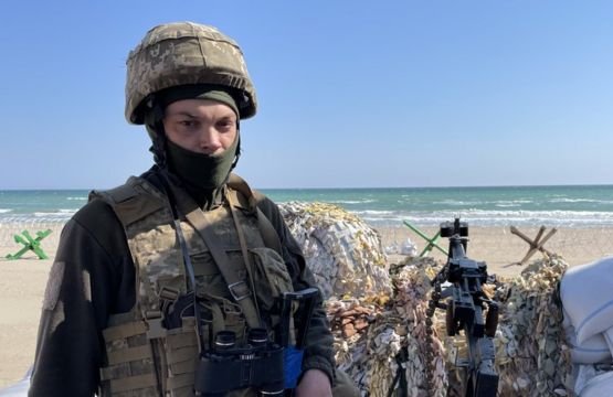 La ciudad ucraniana de Odesa desafía a las tropas rusas y recupera su vida cotidiana