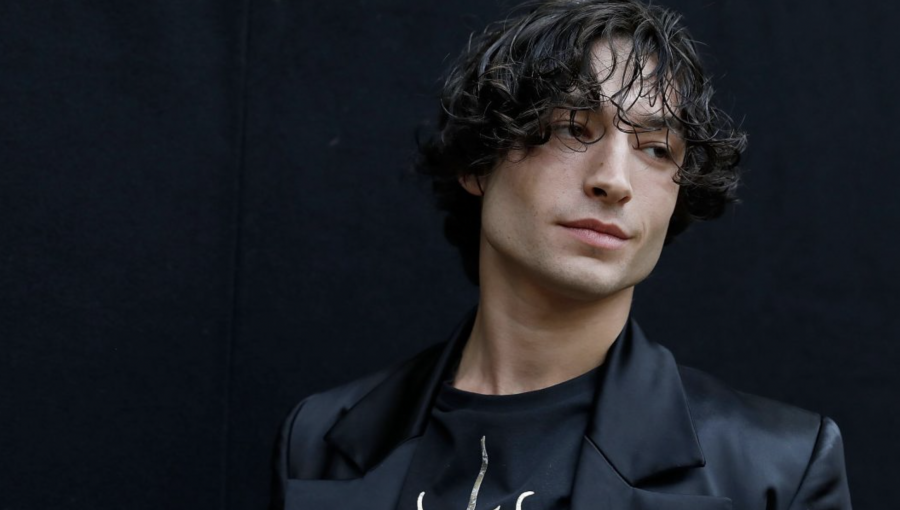 Ezra Miller es detenido en Hawái por protagonizar un incidente en un bar