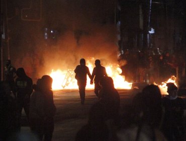 Enfrentamientos y barricadas continúan en distintas zonas de la capital en el marco del Día del Joven Combatiente