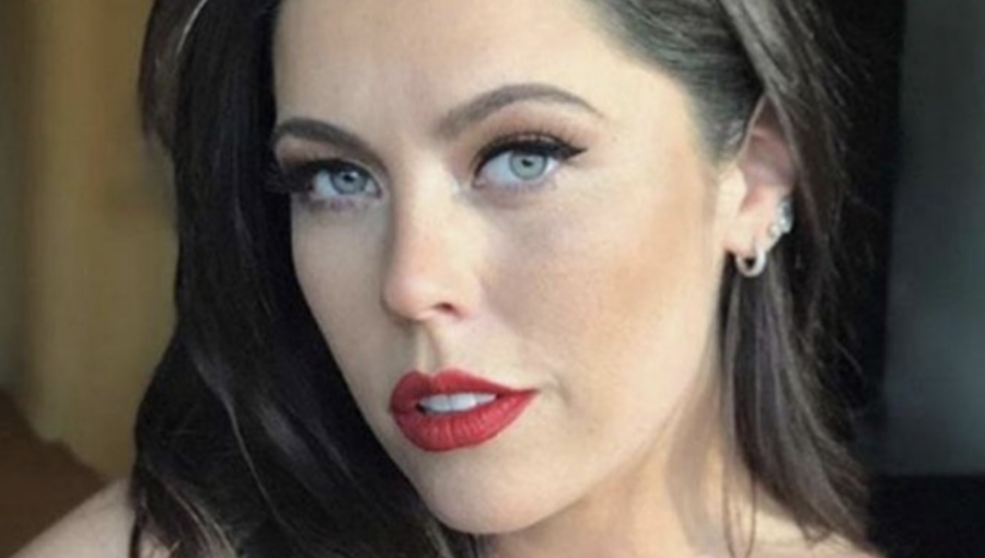 Daniela Aránguiz encanta en redes sociales con inédita fotografía de su adolescencia