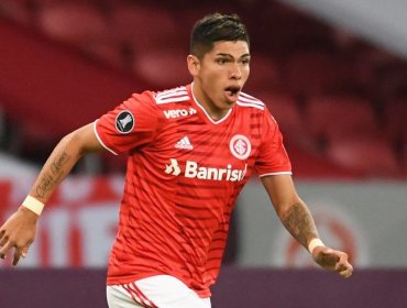 Carlos Palacios podría cambiar de club en Brasil ante irregular paso por el Inter de Porto Alegre