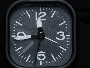 Cambio de hora: A la medianoche de este sábado se deberán atrasar los relojes