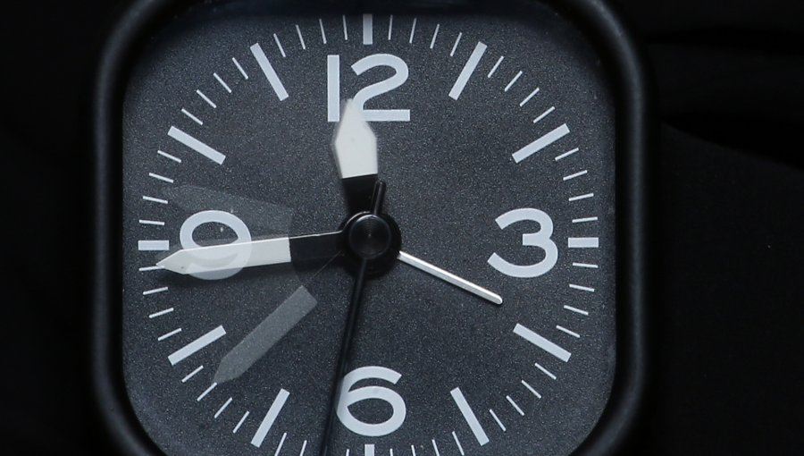 Cambio de hora: A la medianoche de este sábado se deberán atrasar los relojes