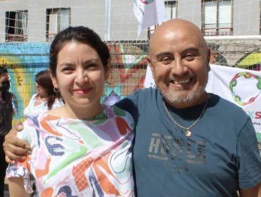 Foto de Ministra de Bienes Nacionales con miembro de Ukamau condenado por apropiación indebida enfurece al diputado Celis