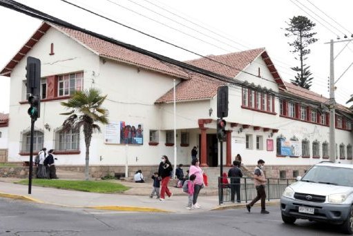 Apoderadas denuncian intento de violación en colegio de La Serena: desde el establecimiento calificaron la situación como "un juego"