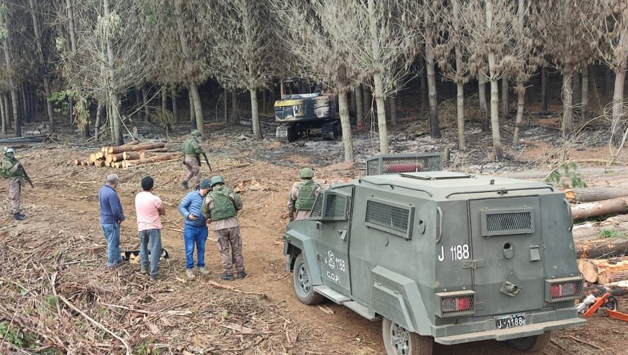 CAM se adjudicó ataque incendiario a máquina de uso forestal en un predio de Padre Las Casas