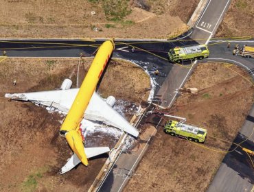 "Mayday, mayday... tenemos dos almas a bordo": El estremecedor audio del piloto del avión que se partió en dos al aterrizar de emergencia en Costa Rica