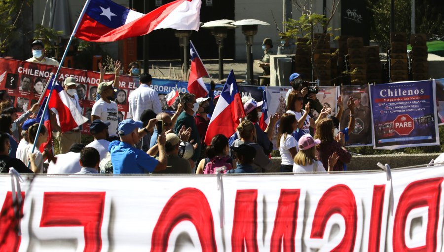 El "Rechazo" suma adeptos y este sábado Providencia fue escenario de primeras manifestaciones