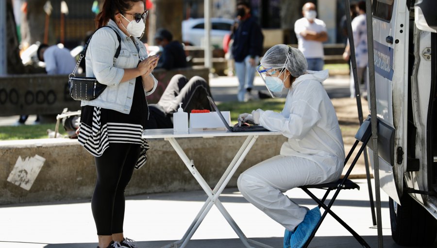 Covid-19: Minsal reportó este domingo 3.057 casos nuevos y una positividad del 4,66%