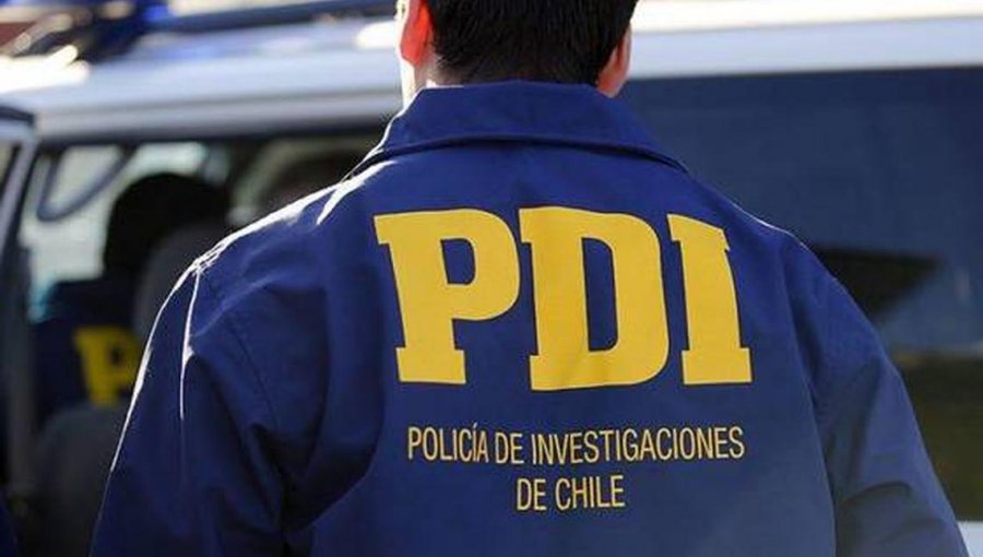 Delincuentes con vestimentas de la PDI intimidaron a una familia y les robaron su automóvil en Paine