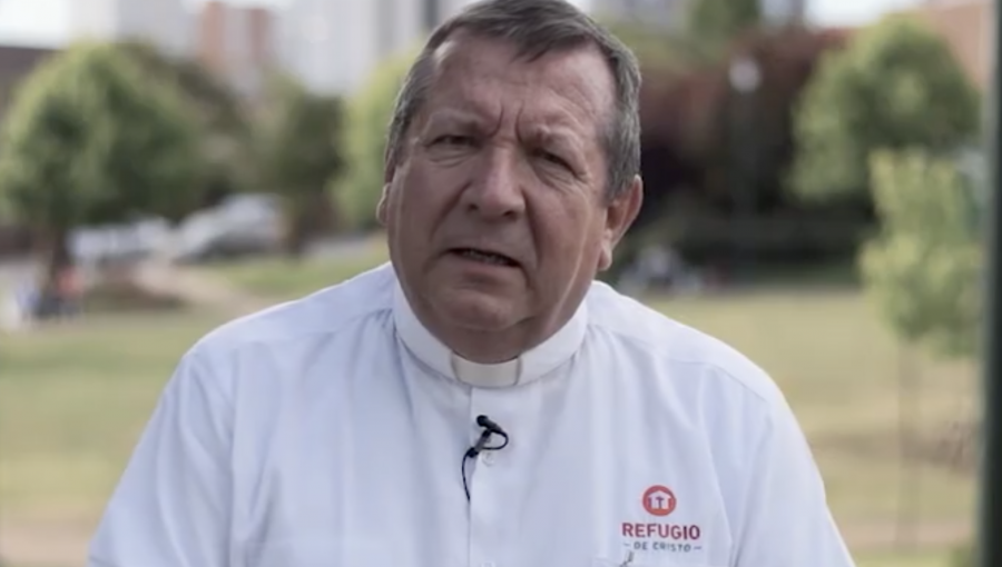 Ex párroco de Reñaca tilda de "irresponsables" y "dolorosos" los dichos de Ripamonti donde vincula algunas ollas comunes al narco