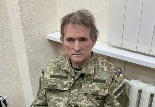 Viktor Medvedchuk, el político arrestado en Ucrania que Zelensky ofrece intercambiar por "niños y niñas bajo cautiverio" ruso