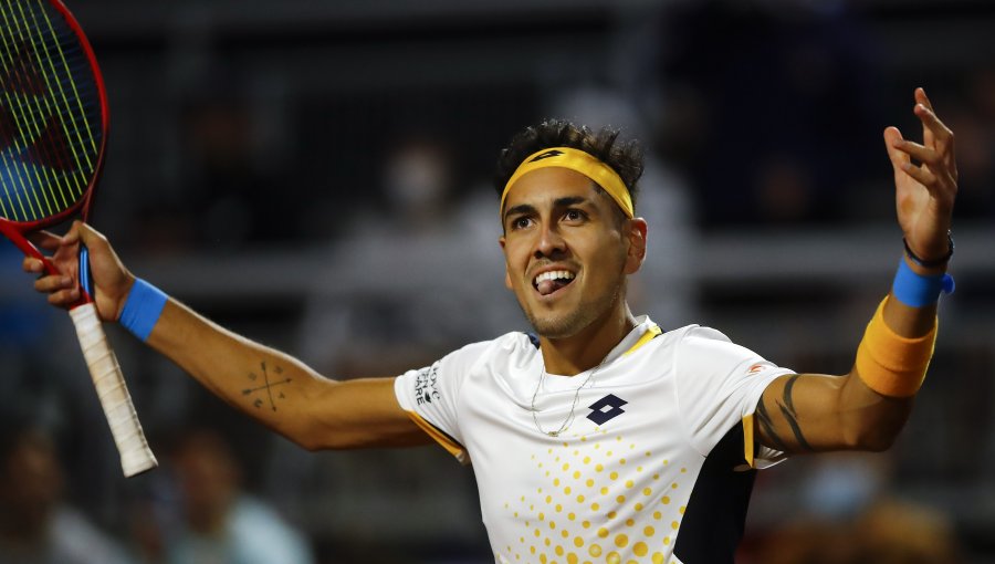 Alejandro Tabilo sigue firme en el Challenger de Sarasota y ya está en los cuartos de final