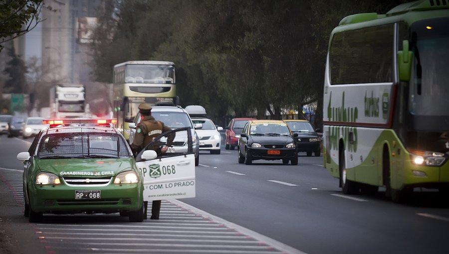 Aseguran que más de 300.000 vehículos abandonaron Santiago esta semana santa