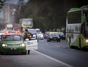 Aseguran que más de 300.000 vehículos abandonaron Santiago esta semana santa