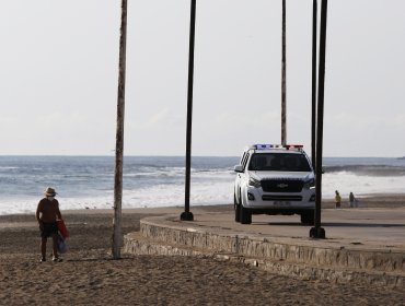 Iquique: Encuentran cuerpo de un hombre flotando en el mar en sector del "Marinero Desconocido"