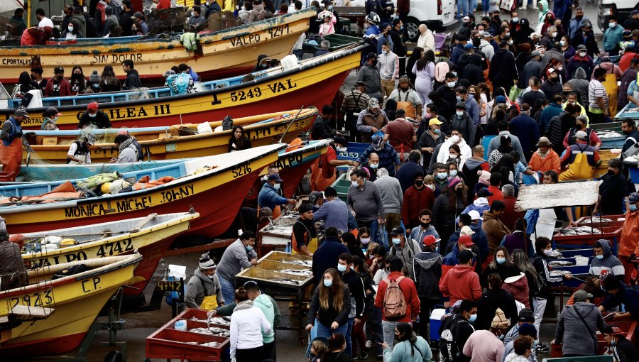 Comercio de la región de Valparaíso saca cifras positivas del fin de semana largo y destaca "protagonismo" del turista nacional