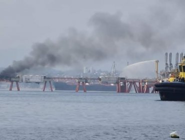 Incendio afectó a carpa que cubría las faenas de reparación de muelle de GNL Quintero