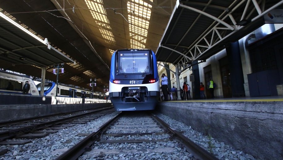 ¿Se aleja el tren rápido a Santiago? Senadores de Valparaíso endurecen postura tras dificultades expresadas por Ministro
