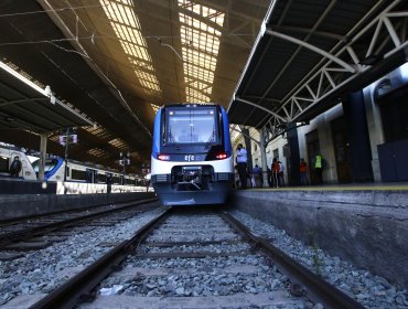 ¿Se aleja el tren rápido a Santiago? Senadores de Valparaíso endurecen postura tras dificultades expresadas por Ministro