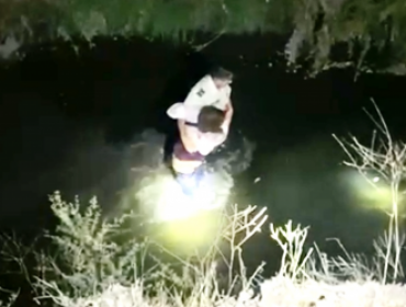 Tensión al máximo en Llay Llay: Rescatan con vida a mujer de 65 años que cayó a un canal de regadío
