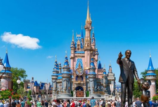 La legislatura de Florida aprueba retirarle a Disney su estatus especial de gobierno propio