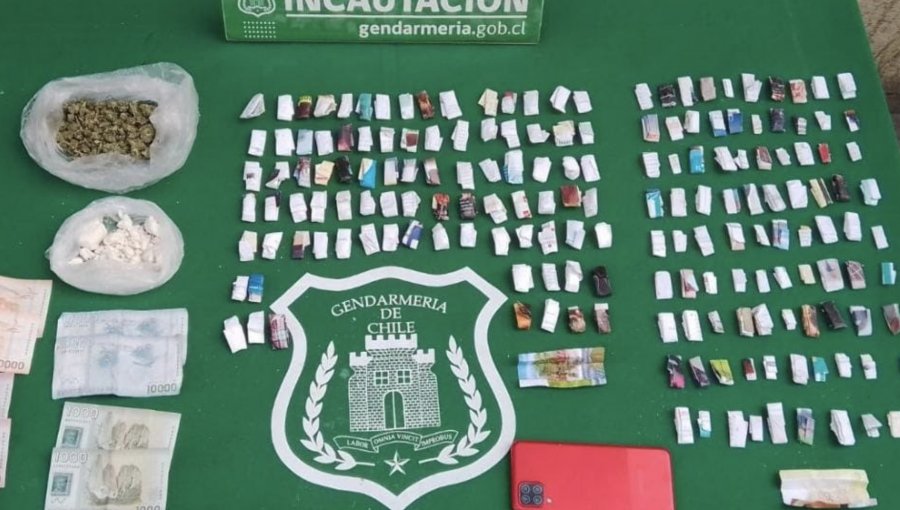 Cerca de 200 dosis de droga fueron incautadas durante allanamiento nocturno en la cárcel de Valparaíso