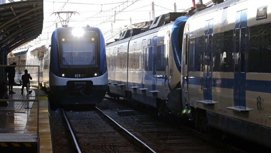 Tren de rápidas volteretas: Ahora el Ministro de Transportes anuncia que impulsarán el proyecto que conectará Valparaíso con Santiago