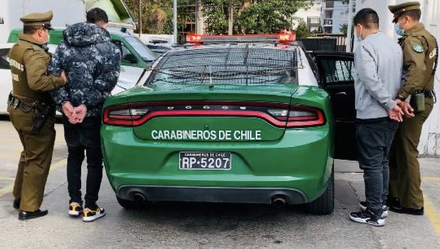 Camioneta robada en Punitaqui fue recuperada en Viña del Mar: cuatro sujetos, con amplio prontuario, fueron detenidos